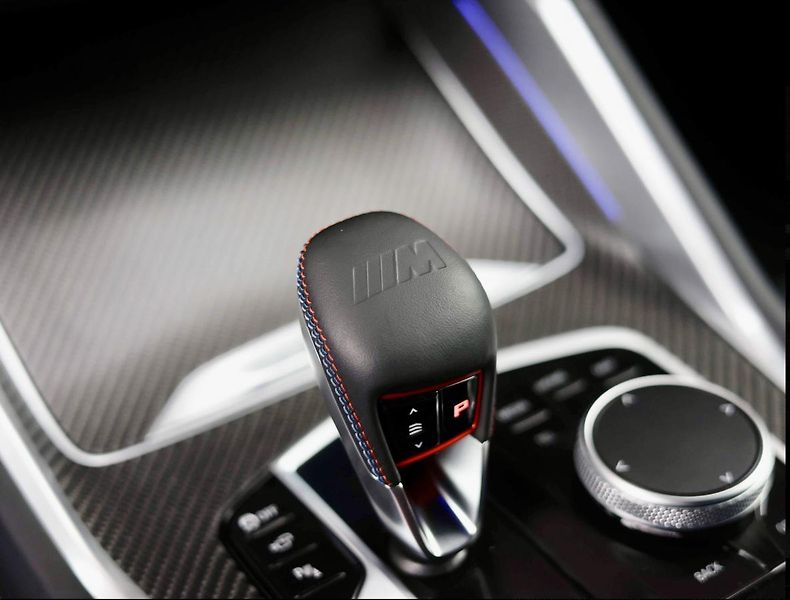 BMW XM (2023) 4.4 V8*Bowers&Wilkins - fotka 34 z 46
