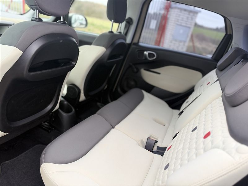 Fiat 500L i 77kW KLIMA - fotka 18 z 28