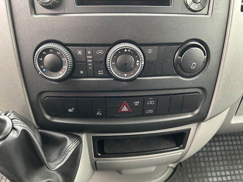 Volkswagen Crafter 2.0 TDI - fotka 12 z 21