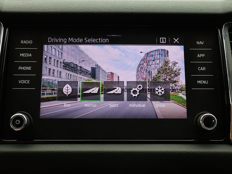 Škoda Kodiaq 2,0 TDI DSG Style+ 7-Míst DPH - fotka 30 z 42