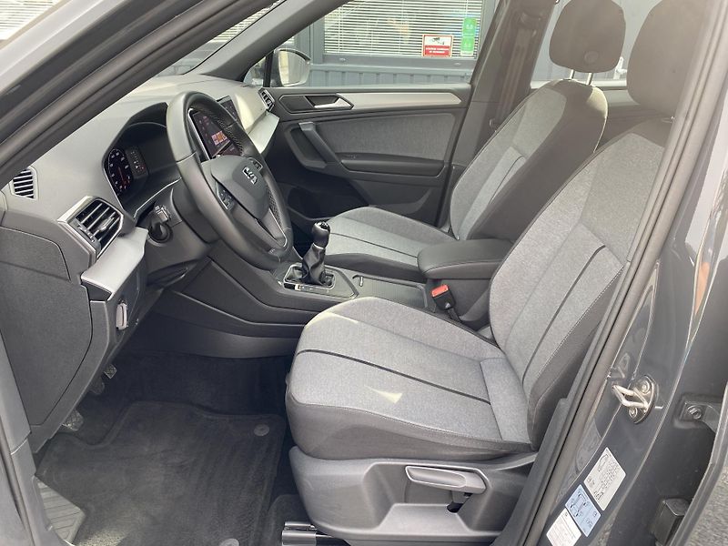 Seat Tarraco 1.5 TSI 110kW-1xMAJ.- LED-NAVI - fotka 17 z 51