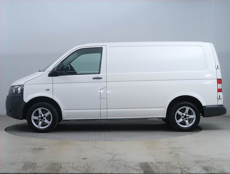 Volkswagen Transporter (2012) 2.0 TDI, 1Maj - fotka 3 z 14