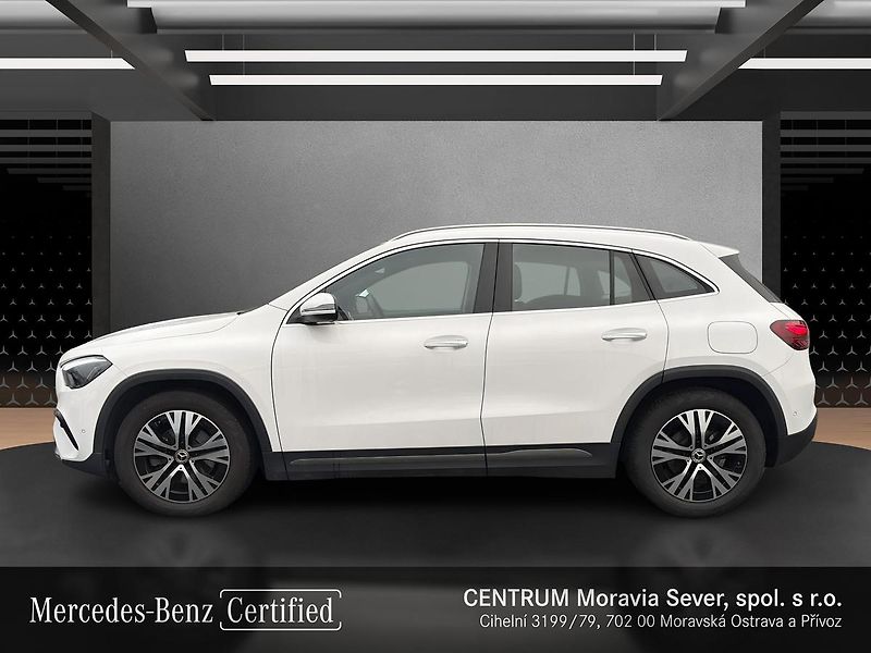 Mercedes-Benz GLA 180d, 1. majitel, CZ - fotka 2 z 16