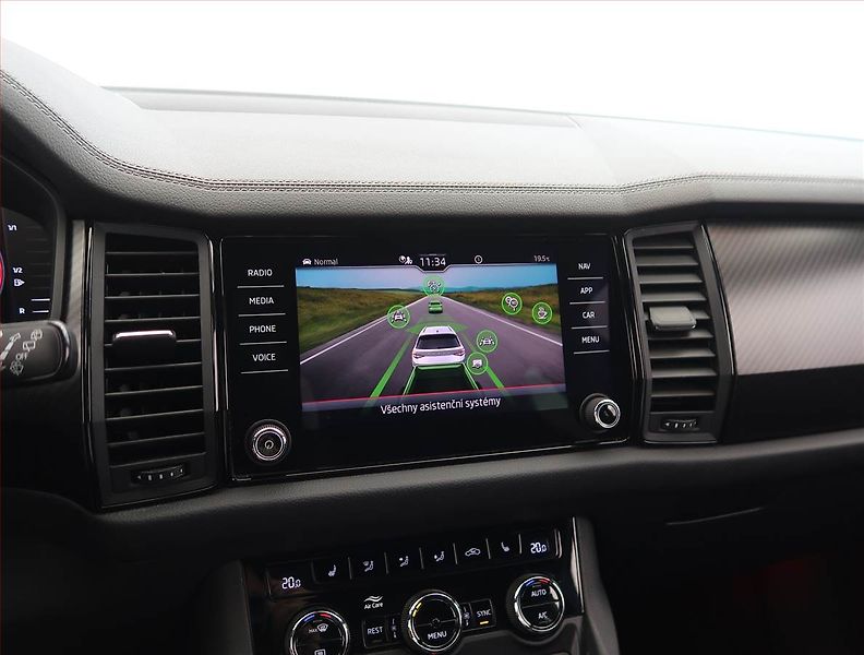 Škoda Kodiaq (2022) 1.5 TSI - fotka 18 z 31