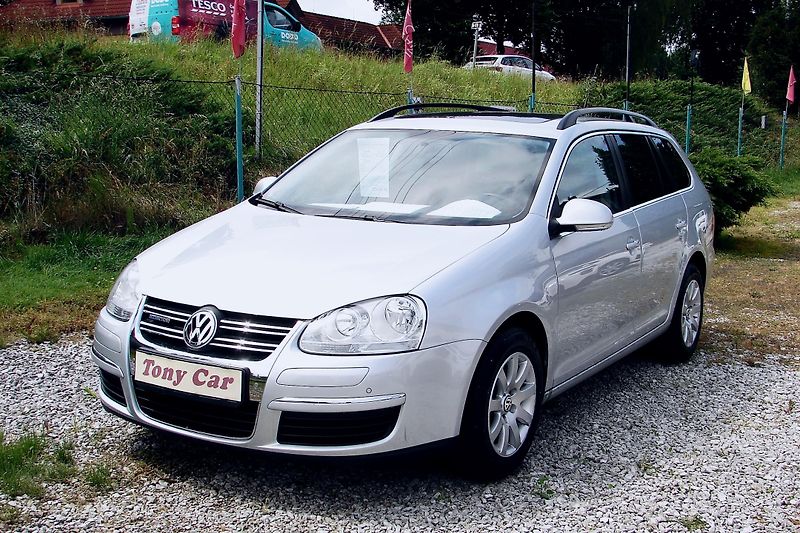Volkswagen Golf V 1.9 TDi 105PS BlueMotion Pan - fotka 2 z 40