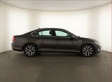 Volkswagen Passat (2017) Highline 2.0 TDI, 4X4 - náhled 6