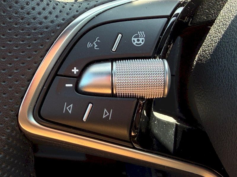Škoda Fabia (2025) DSG 1.0 TSI / 85 kW / MONTE CA - fotka 16 z 33