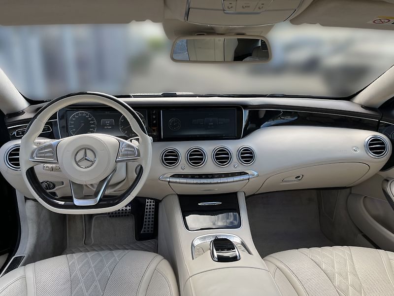 Mercedes-Benz Třídy S Třída S 500 4MATIC kupé - fotka 14 z 18