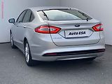 Ford Mondeo (2015) 2.0 TDCi, Titanium, park - náhled 6