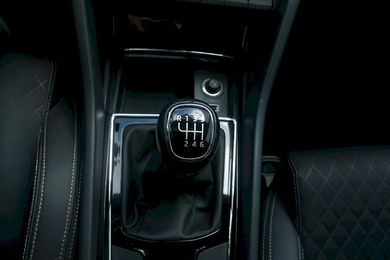Škoda Karoq (2020) 1.5 TSI 110 kW M6° STYLE - fotka 22 z 35