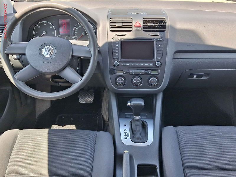 Volkswagen Golf (2005) 1.9 TDi, AT - fotka 8 z 16