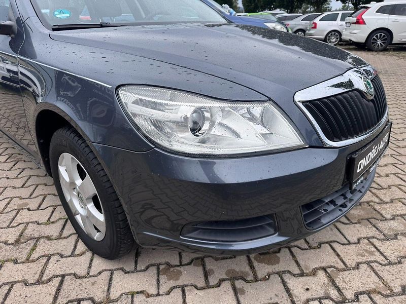 Škoda Octavia (2010) 1,4 TSI 90 KW TAŽNÉ KOLA - fotka 10 z 50