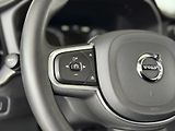 Volvo V60 B3 AUT*120kW*KeyLess*LED*Kamer - náhled 26