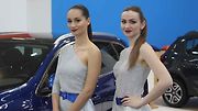 Zajímavé šaty navrhl Renault