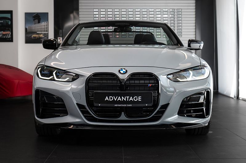 BMW Řada 4 M440i xDrive Cabrio HarmanKard - fotka 2 z 26