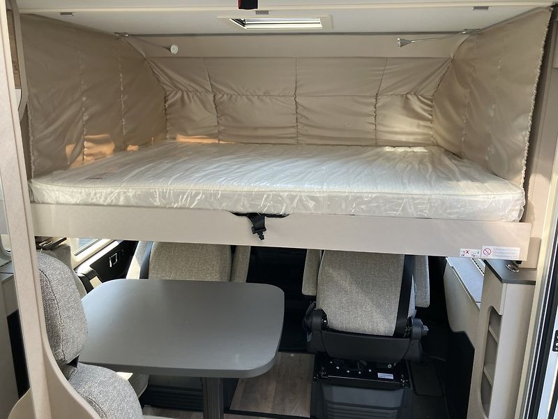 Hymer Exsis I 474 volné od 1.10.26 - fotka 21 z 25