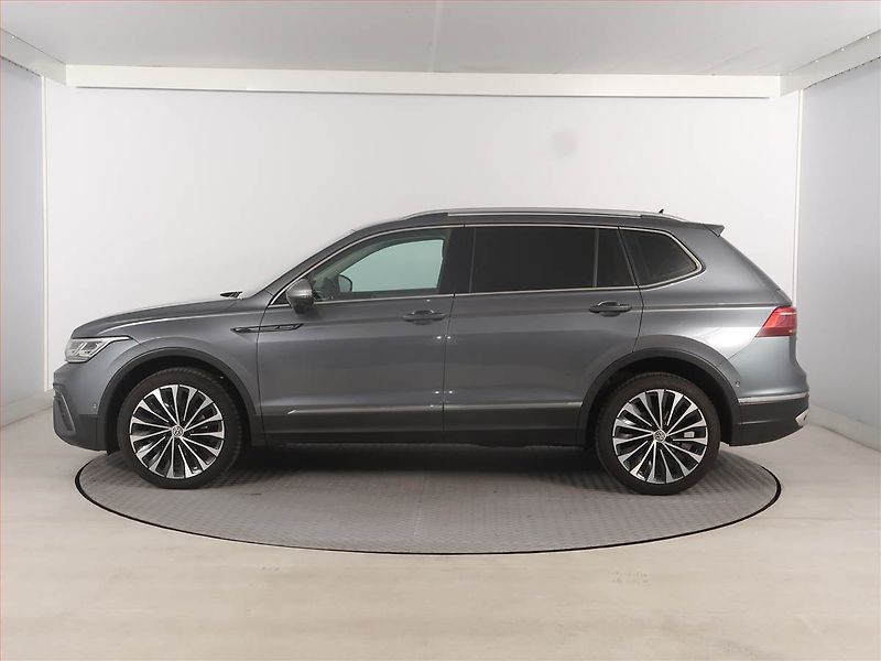 Volkswagen Tiguan Allspace (2022) Life 2.0 TDI - fotka 3 z 19