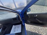 Volkswagen Golf 1.6i SR 100PS 134TKM EXTRA 1A! - náhled 140