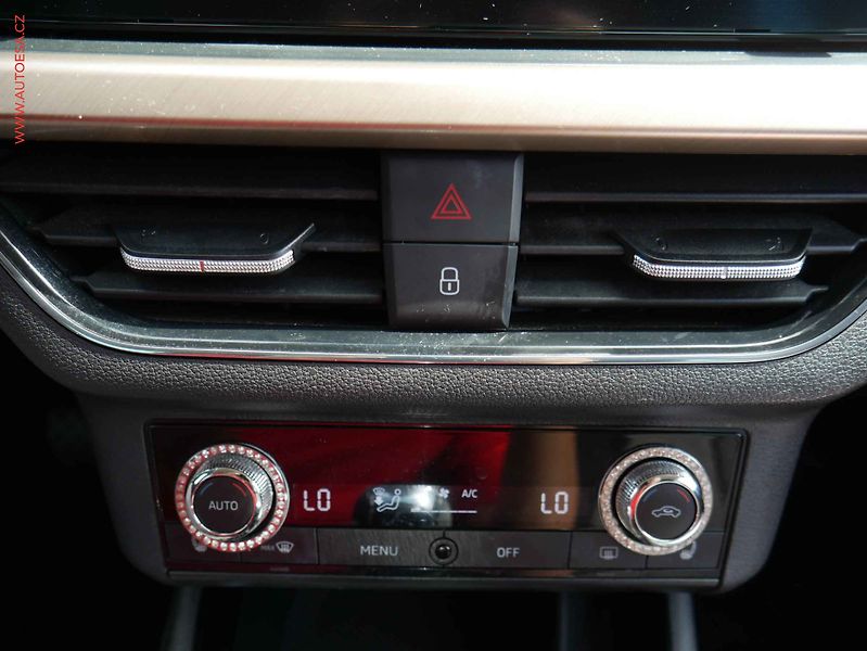 Škoda Scala (2019) 1.5TSi, 1.maj,ČR, AT - fotka 19 z 21