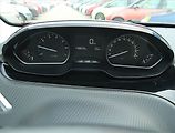 Peugeot 2008 (2018) 1.2 PureTech, ČR,1.maj - náhled 11