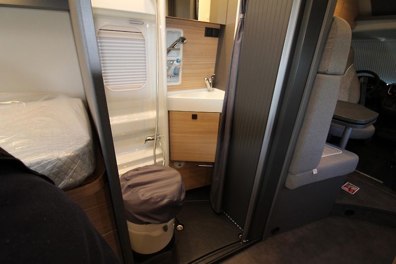 Malibu (2026) Van Relax 640 LE AMBITION - fotka 48 z 56