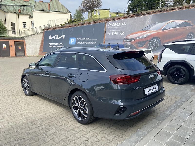 Kia Ceed SW (2025) 7DCT TOP+Busines