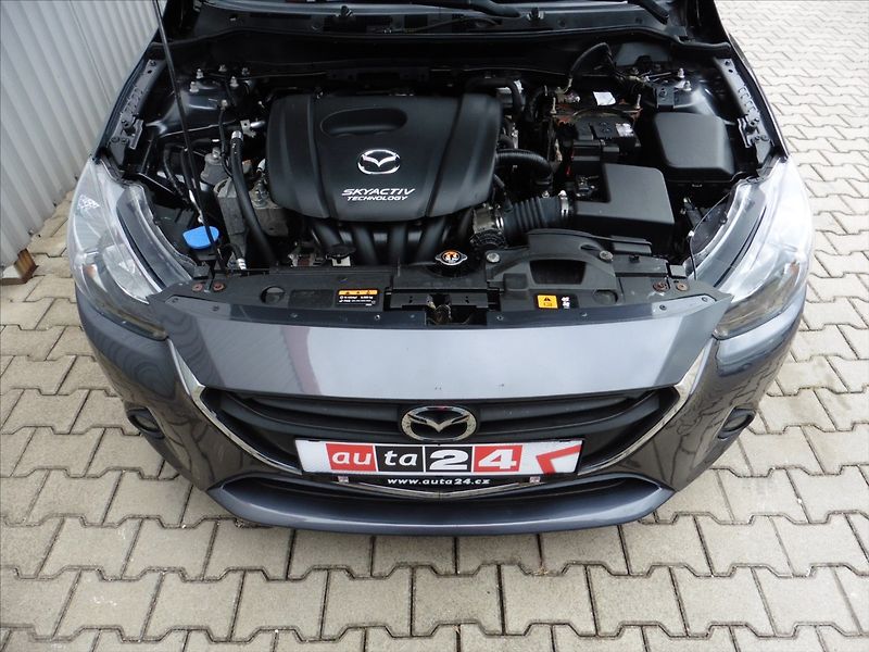 Mazda 2 1,5 Skyactiv Takumi - fotka 13 z 16