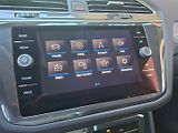 Volkswagen Tiguan (2022) 2.0TDI 110kW DSG LIFE - náhled 17