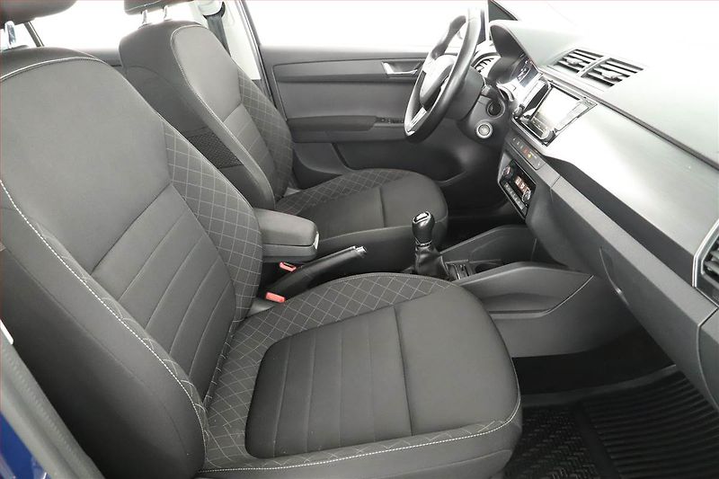 Škoda Fabia (2015) 1.2 TSI, ČR,1.maj, Serv.kniha - fotka 9 z 20