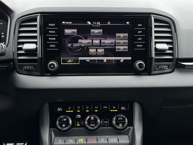 Škoda Karoq 2.0TDi 4x4 DSG 150PS Sportline - fotka 25 z 48
