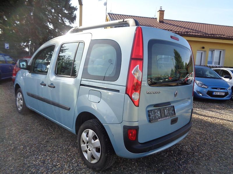 Renault Kangoo 1,6 16V Privilege - fotka 3 z 16