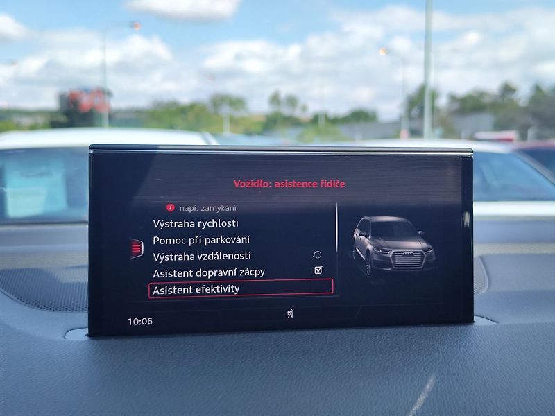 Audi Q7 3.0 TDI/200kW S-Line ČR - fotka 23 z 41