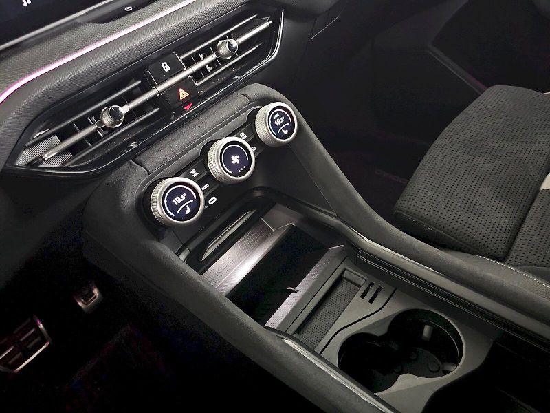 Škoda Kodiaq (2025) 2.0TDi 142kW 4X4 DSG SPORTLINE - fotka 18 z 27
