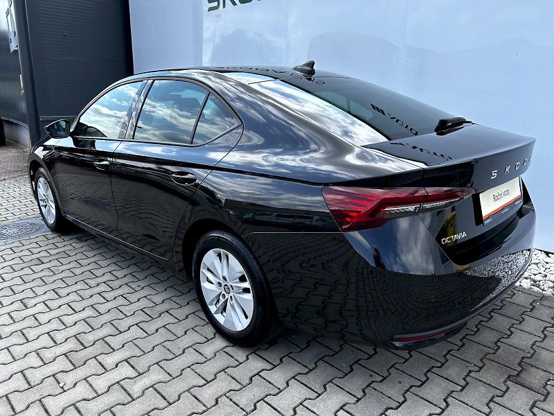 Škoda Octavia (2025) 1.5 TSI 110kW Selection - fotka 34 z 34