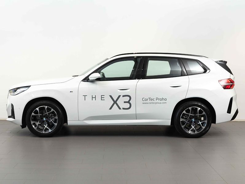 BMW X3 xDrive20d - fotka 2 z 6