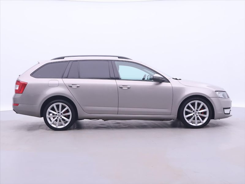 Škoda Octavia 1,6 TDI 4x4 77kW Ambition - fotka 8 z 33