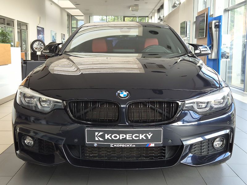 BMW Řada 4 440i xDrive - fotka 2 z 28