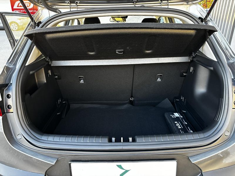 Kia Stonic (2025) Spin 1.0 T-GDI - fotka 11 z 11