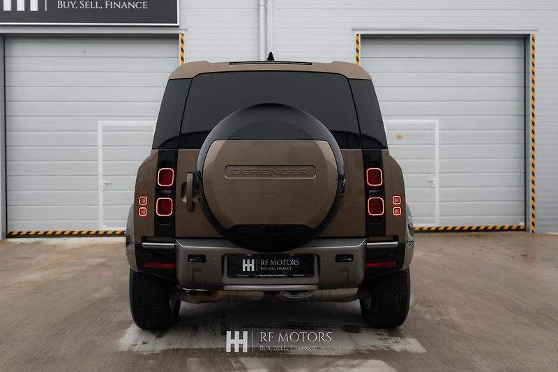 Land Rover Defender (2025) D250 MHEV X-Dynamic SE - fotka 11 z 52