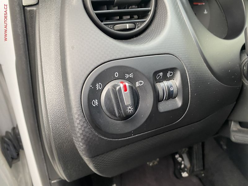 Seat Altea (2012) 1.6TDI XL, ČR, autoAC, temp - fotka 15 z 17
