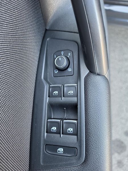 Seat Tarraco 2.0TDI DSG 4x4 147kW FR DPH TZ - fotka 22 z 31