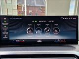BMW Řada 3 330d Xdrive M-Sport ČR,1.Maj. - náhled 27