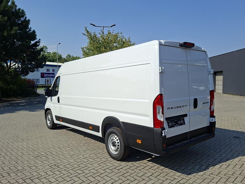 Peugeot Boxer (2026) 4350 L4H2 BlueHDi 180 MAN6  - fotka 3 z 12