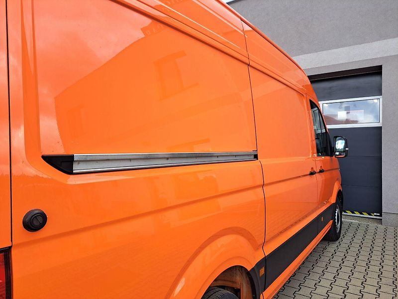 Volkswagen Crafter (2019) 2.0 TDI, ZÁRUKA - fotka 12 z 25