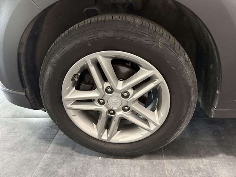 Hyundai Kona 1,0   T-GDi 88 kW 1.MAJITEL ČR - fotka 32 z 36