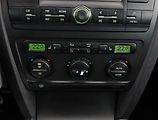 Škoda Octavia (2007) Scout 2.0, 4X4, Tempomat - náhled 10