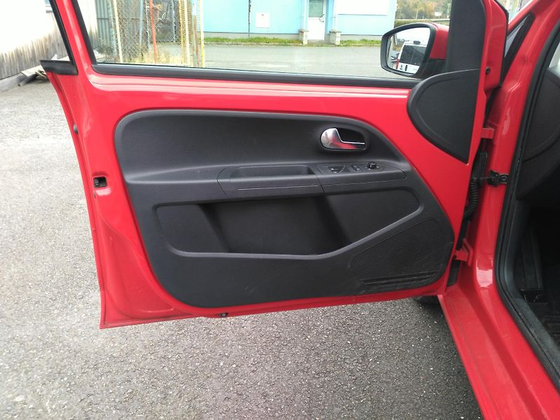 Škoda Citigo 1,0 MPI Automat - fotka 16 z 29