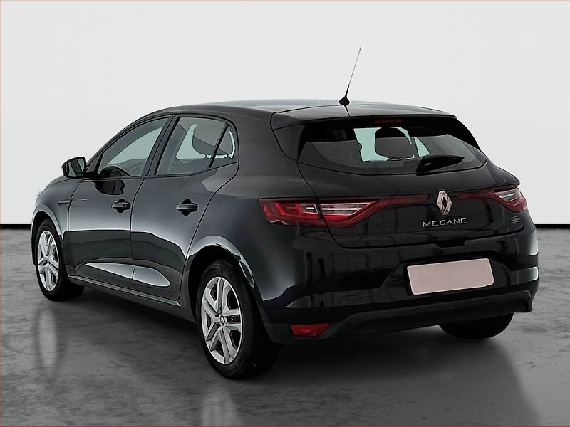 Renault Mégane (2018) 1.5 dCi, Navi, Park. senzory - fotka 4 z 19