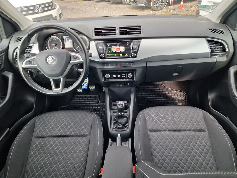 Škoda Fabia 1,4TDI 66KW EDITION  - fotka 12 z 20