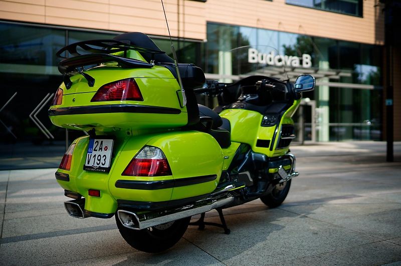 Honda GL 1800 Gold Wing Mamba Green - fotka 11 z 47